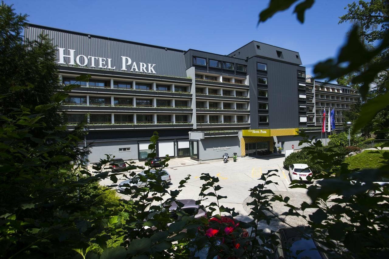 ホテル パーク - サバ ホテルズ&リゾーツ ブレッド エクステリア 写真
